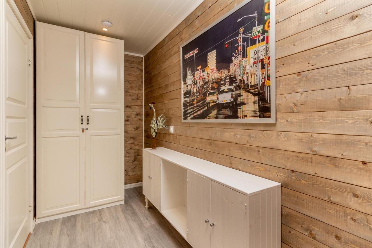 Panoramic Terrace, Huge Rain Shower And Cosy Lofts Flåm Exterior foto